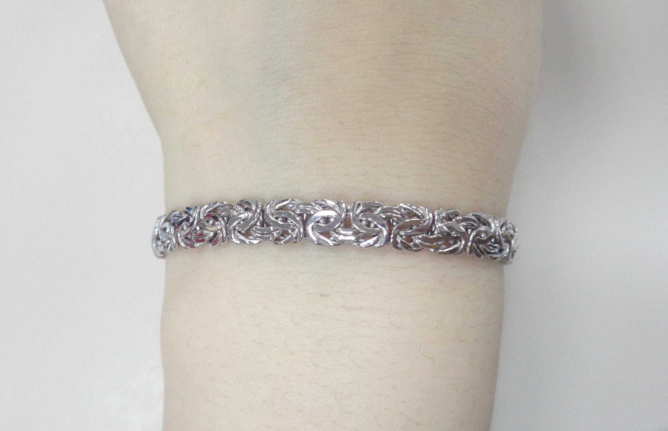 Серебряный браслет с фианитами